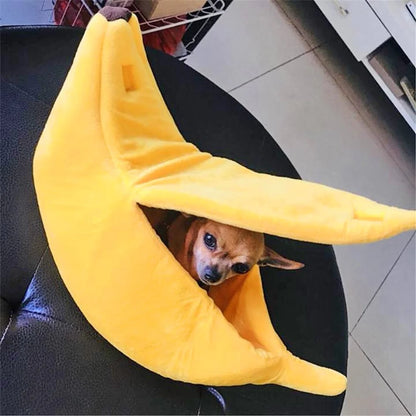 Darzheoy Banana Pet Bed, Cute Funny Fruit Bed with Removable Cushion for Dogs, Indoor Cats, Rabbits, Small Animals, Yellow